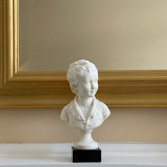 Vintage bust of a boy - Picture 5 of 6